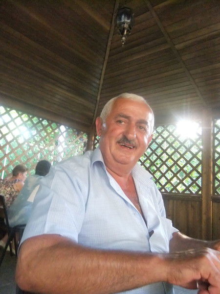 Ваня Цаканян