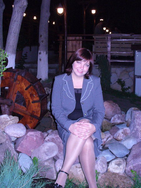 Юля Шиповникова