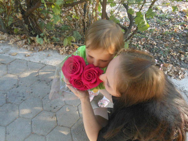 Сашенька** Савинова