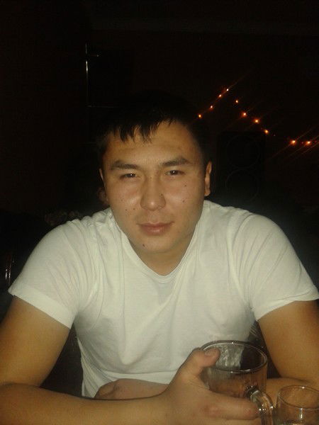 Али Дадетов