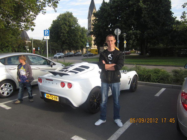 Дмитрий Куратов