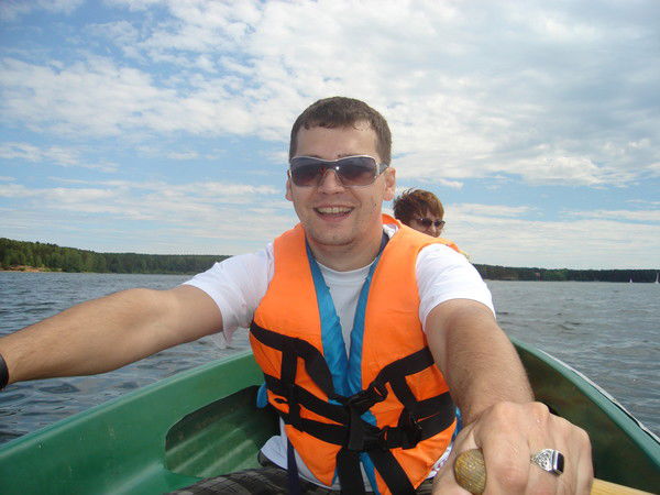 Леонид Колин