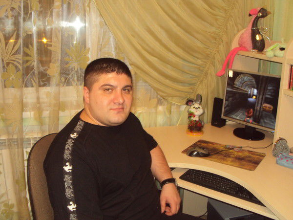 Руслан Асадов