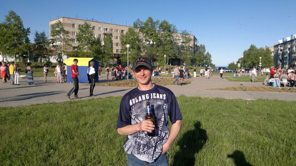 Евгений Карюк