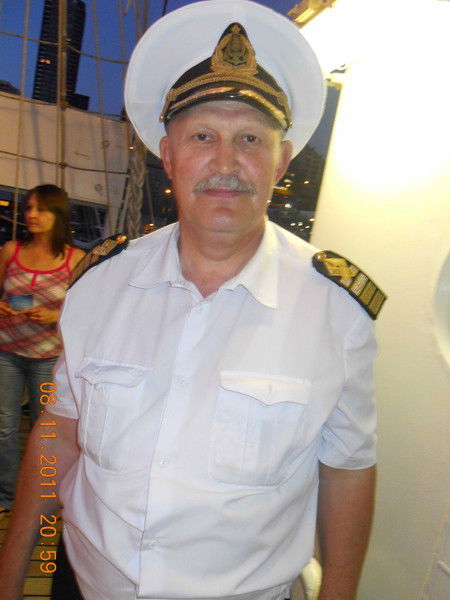 Александр Иванов