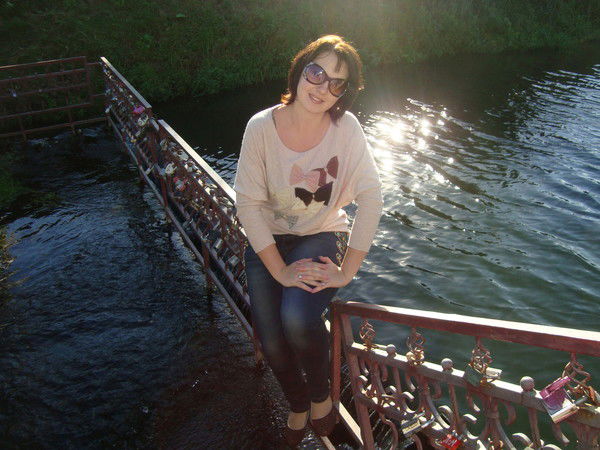 Ирина Суховарова