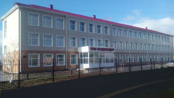 Троебратская Средняя Школа