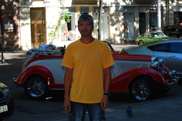 Александр Исаев