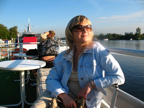 Елена Аксенова