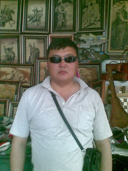 Эрмек Маданов