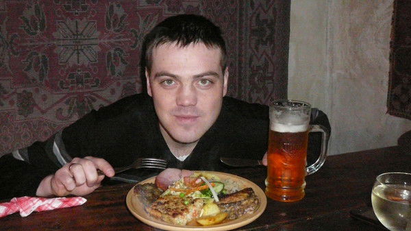 Антон Тихонов