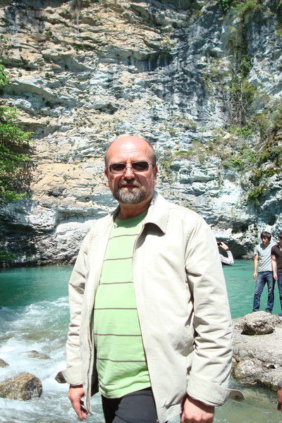 Юрий Мирошниченко