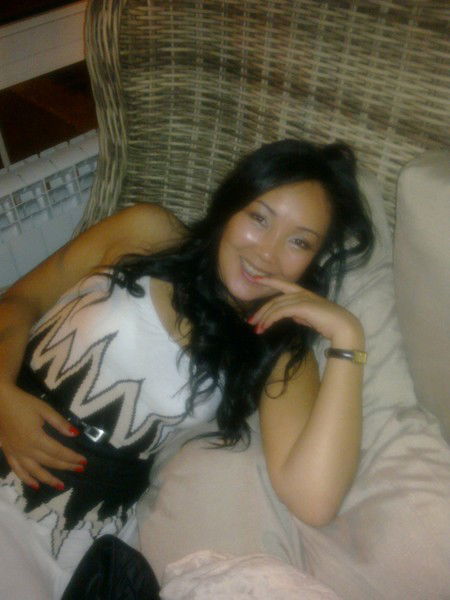 Айнура Султанова