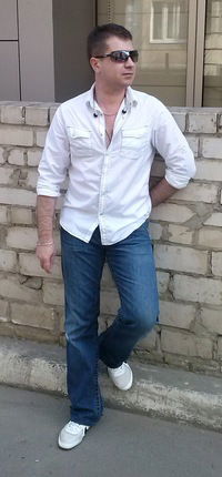 Леонид Молодожен