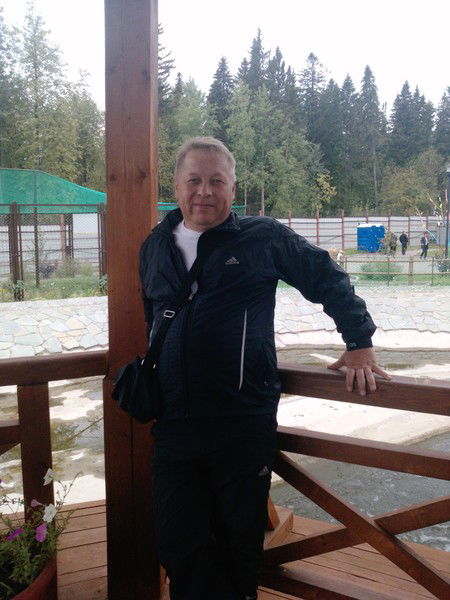 Андрей Мельников