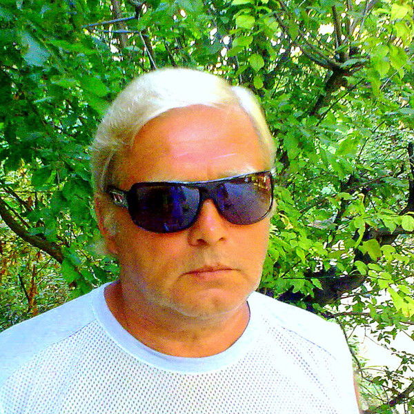 Анатолий Лютый