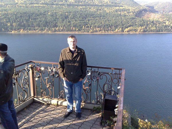 Андрей Карнаткин