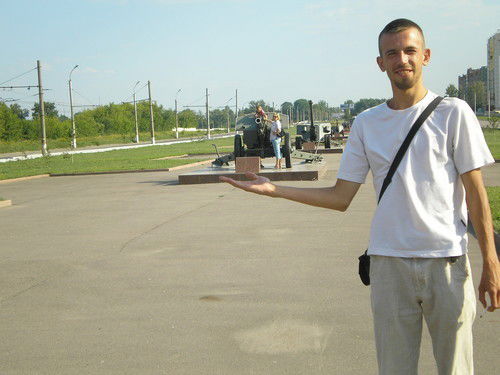 Андрей Артамонов