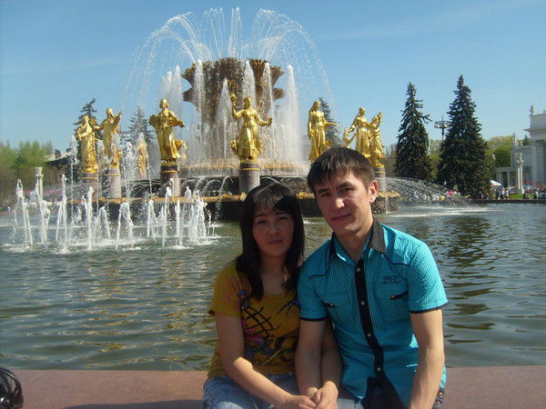 Лунара Султанова