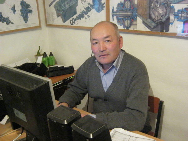 Нурлан Садвакасов