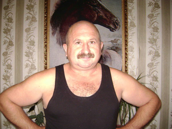 Анатолий Ярига