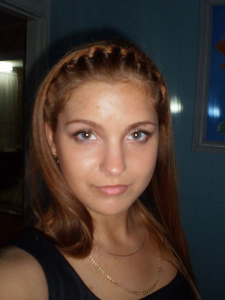 Анна Костина