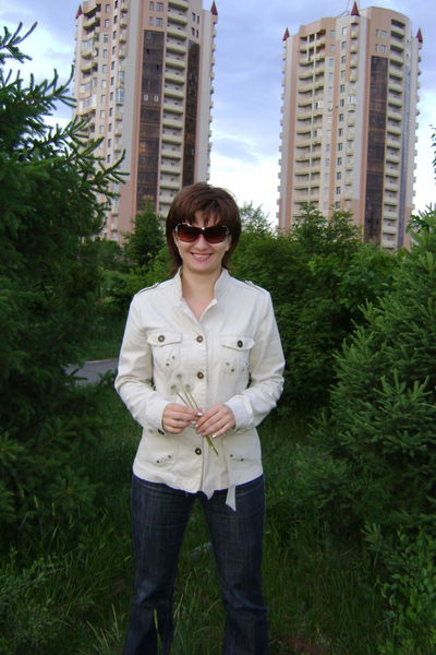 Наташа Жданова