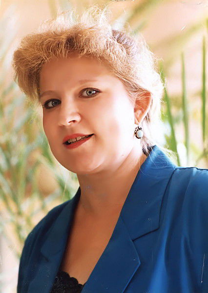 Надежда Суманеева