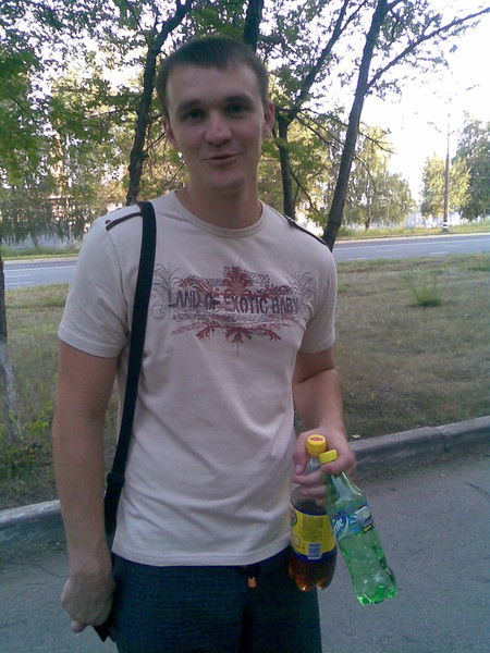 Женя Ткачев