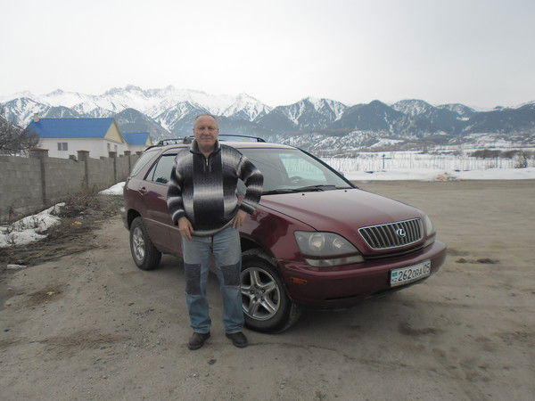 Василий Шадура