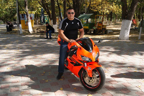 Евгений Асанбаев