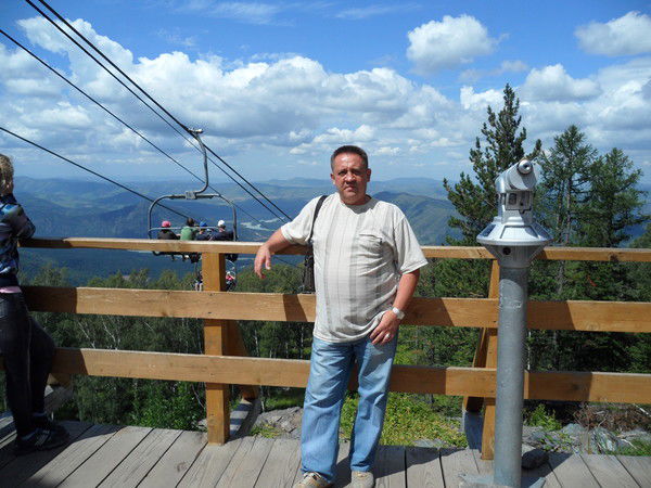 Андрей Гнеушев