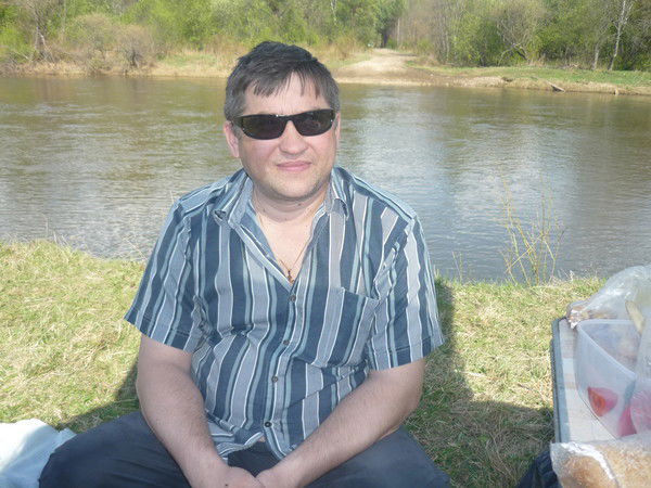 Олег Беляев