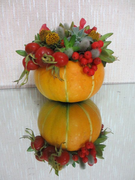 Варя Попова