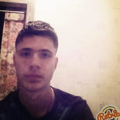 Данил Евстратов