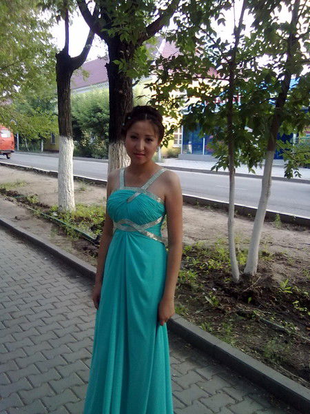 Aknur ***zhum@nov@***