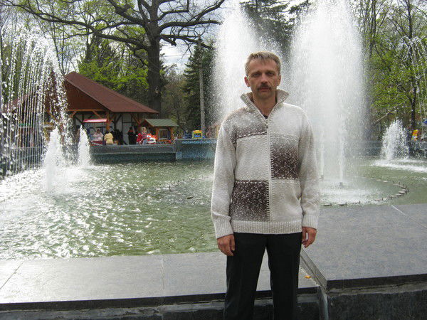 Виталий Резников