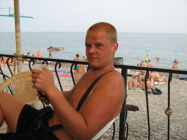 Виталий Белоус