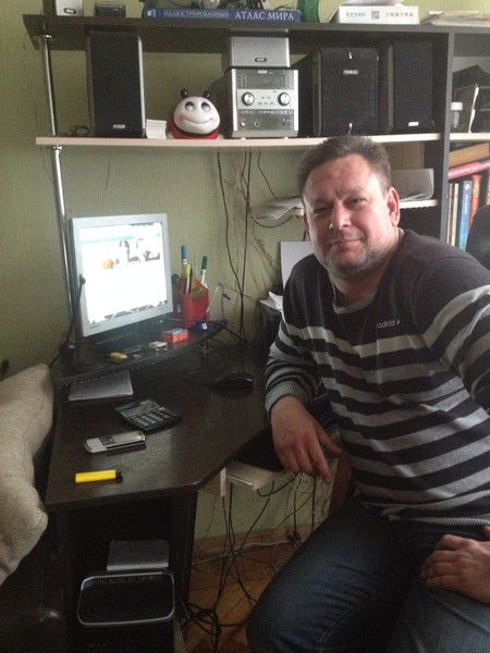 Максим Саенко