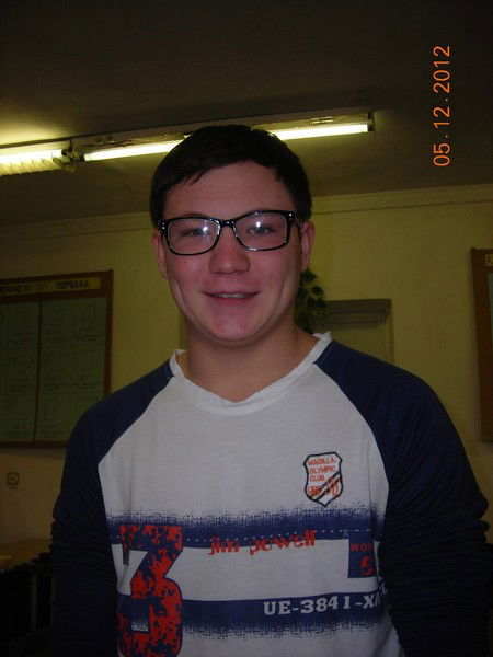 Денис Васильев