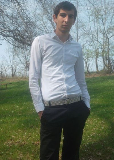 Ислам Гамидов