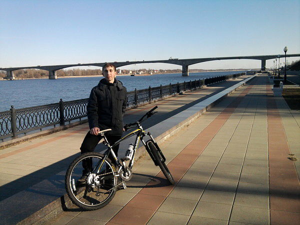 Роман Макеев