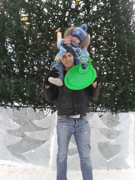 Александр Толстых