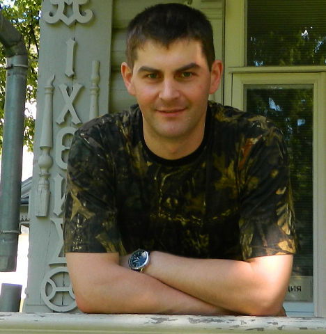 Денис Баженов