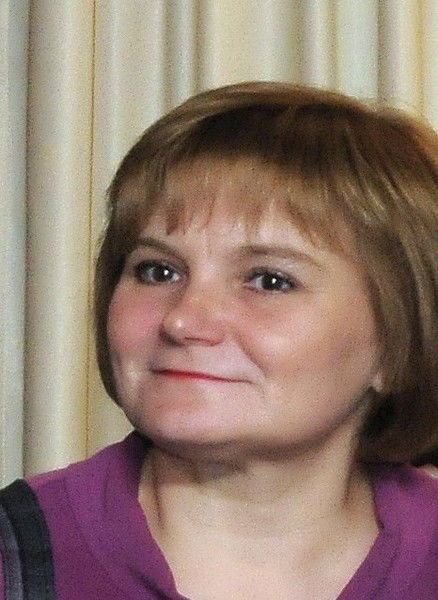 Елена Бросова