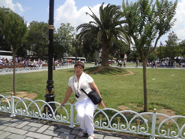 Улмекен Жазыкбаева