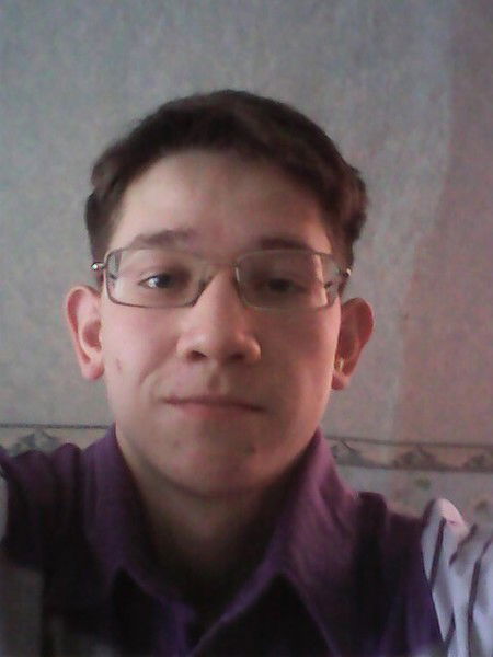 Владислав Артёмишин