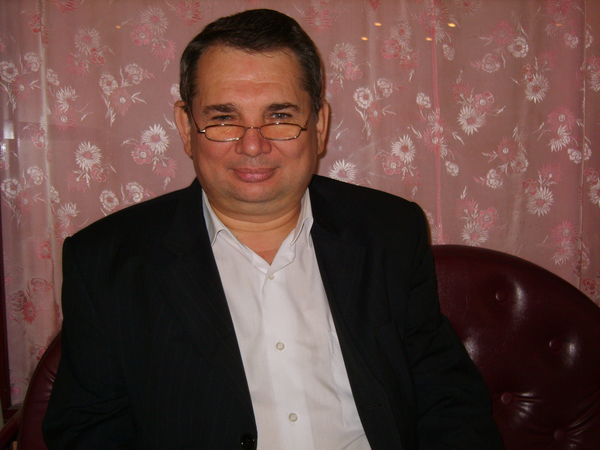 Валерий Дмух