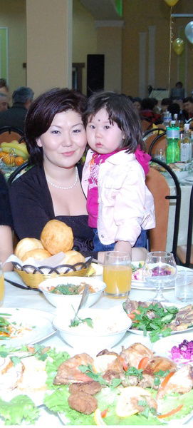 Асем Аханова