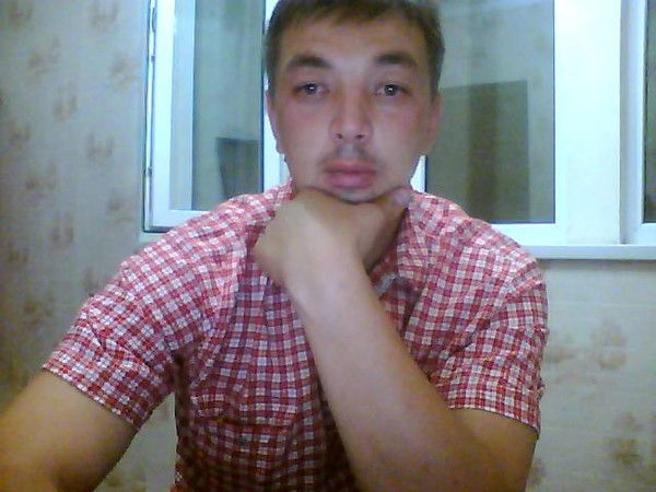 Азамат Хайдаров